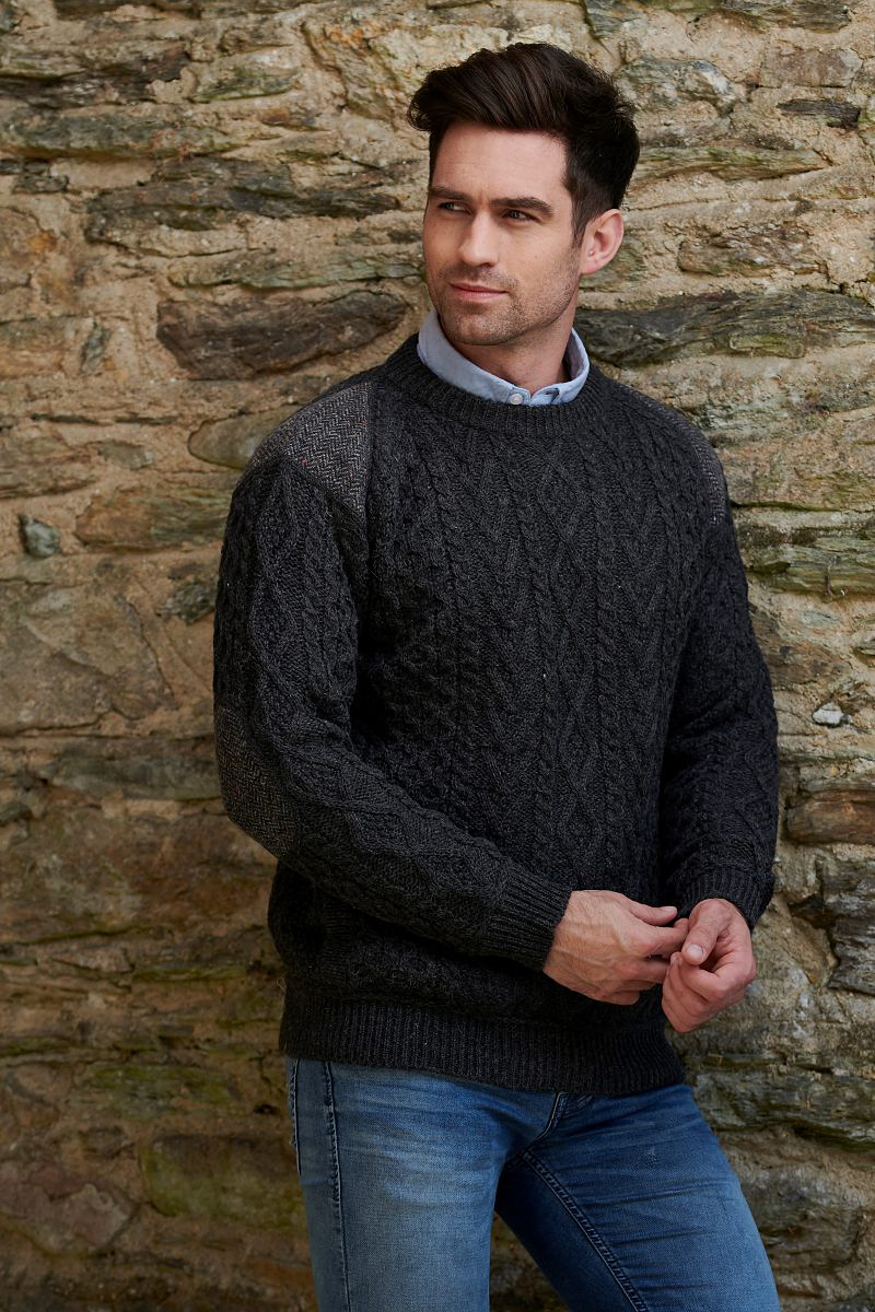 Aran Crafts Aran Irish Style Crewneck Sweater Genser With Elbow Patches