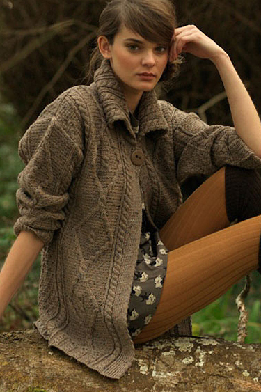 Carraig Donn Irish Aran Wool Sweater Womens Cable Knit Buttoned Collared Lumber Cardigan Sweater